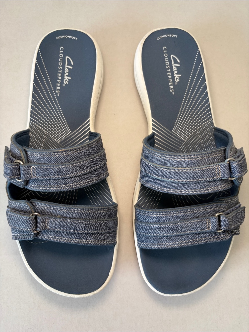 Clarks Women’s Cloudsteppers Sandals Size 9 – Denim Blue – Slip‑On Comfort Shoes